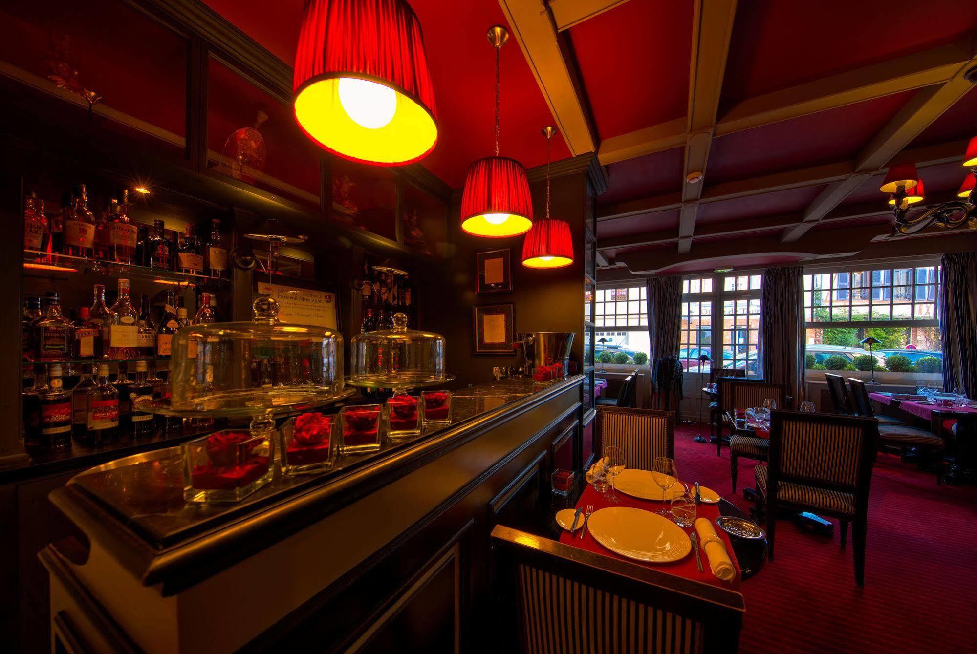 Hotel La Licorne & Spa Lyons-la-Foret Luaran gambar