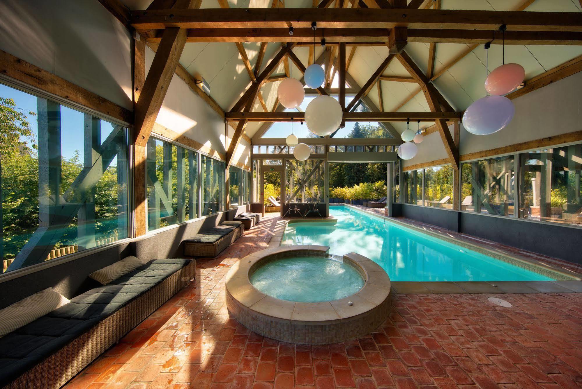 Hotel La Licorne & Spa Lyons-la-Foret Luaran gambar